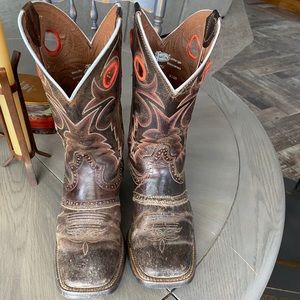 Men’s Justin boots